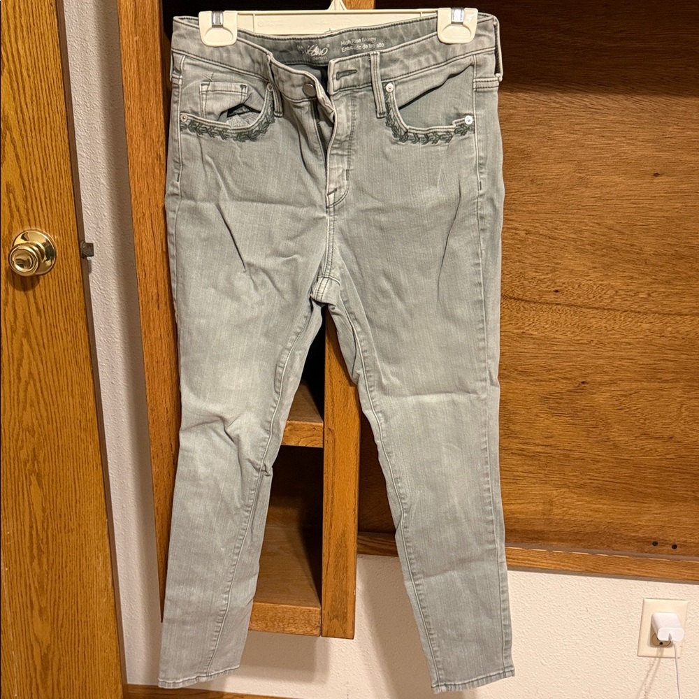 Mossimo Supply Co. Women's Light Gray Skinny Jeans